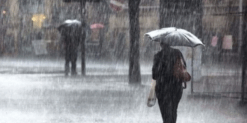 Moti i keq vazhdon/ Rrezik për përmbytje në zonat veriore dhe qendrore