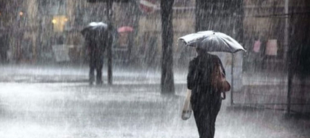 Moti i keq vazhdon/ Rrezik për përmbytje në zonat veriore dhe qendrore