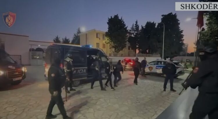 Zbardhet vrasja me paramendim në Shkodër, 4 persona në pranga