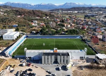 Futbolli rikthehet në Vorë! Impianti modern gati për sfida kombëtare dhe ndërkombëtare