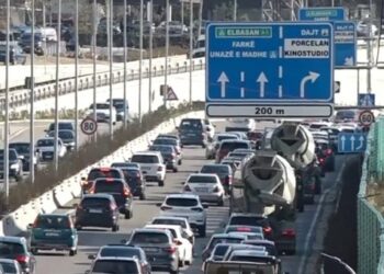 Takimi me demokratët në Korçë, Salianji: Ishte një magjepsje! PD ka frymëzimin për të sjellë ndryshimin dhe rotacionin