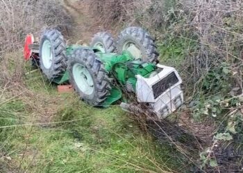 Përmbyset traktori në Lushnjë, dërgohet me urgjencë në spital 64-vjeçari (Emri)