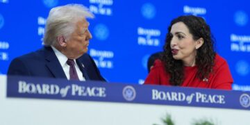 Presidenti Trump zgjodhi të mos ia shihte as ‘bojën’ Edi Ramës në Davos