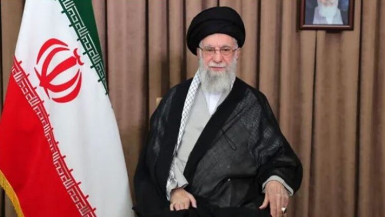E konfirmuar! Lideri Suprem i Iranit, Ajatollah Ali Khamenei është vrarë