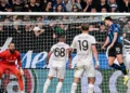 Atalanta futen në garë për një vend në Champions, thyen Napolin me përmbysje