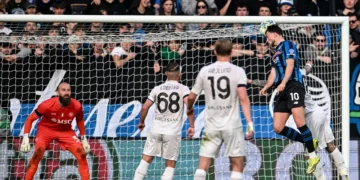 Atalanta tregon forcën, thyen Napolin me përmbysje