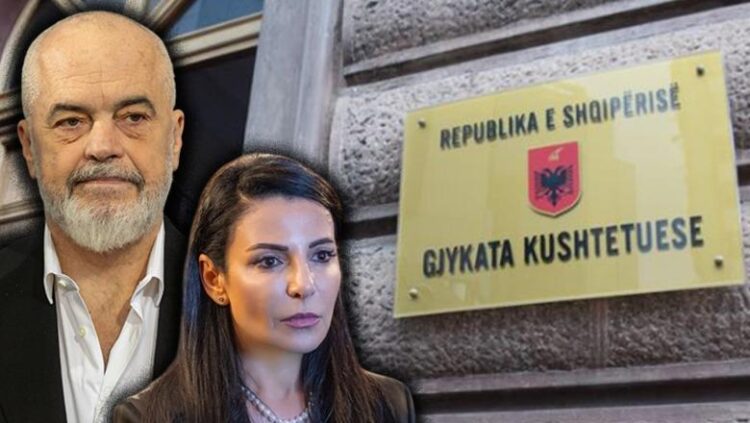 Rreth 9 orë të ngujuar pa telefona! Kushtetuesja merr sot vendimin për Ballukun