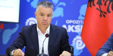 Eno Bozdo kërkon dialog me PS-në: Të marrim pjesë në Komisionin për Reformën Territoriale