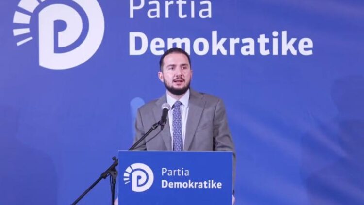 Salianji do mbajë takimin e radhës me strukturat e PD në Berat