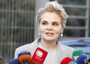 Seanca paraprake në GJKKO/ Kryemadhi: 240 faqe akuzë për mua, 35 për Metën