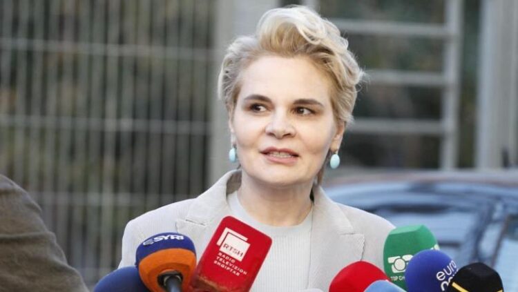 Seanca paraprake në GJKKO/ Kryemadhi: 240 faqe akuzë për mua, 35 për Metën