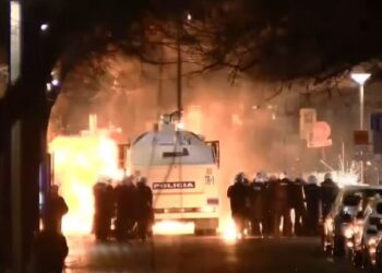 Molotovët në shtëpinë e Enver Hoxhës, Bardhi: Aty Rama mbyll pazaret korruptive