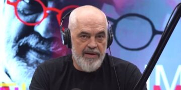 Rama “mbyll” sportelet e Kadastrës në Vlorë, shërbime vetëm online