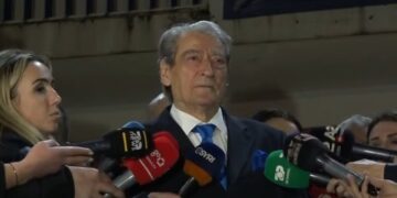 “Sulmi në selinë e PD, hakmarrje”/ Berisha: U përdorën bomba shurdhuese e gazi