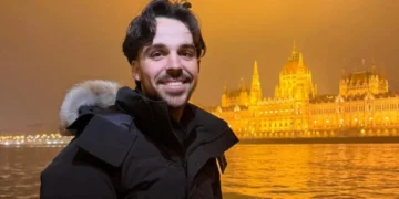 Vritet me thikë 22-vjeçari shqiptar në Londër, arrestohen dy vajza dhe një djalë