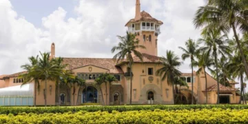 I riu hyri i armatosur në rezidencën e Trump, Shërbimi Sekret e qëlloi për vdekje