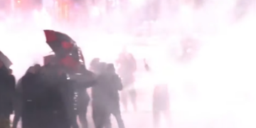 E fundit nga protesta e PD-së, goditet Sali Berisha