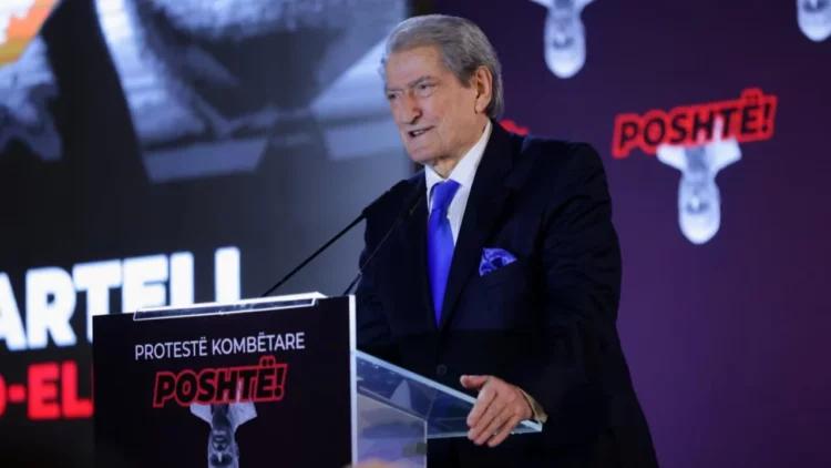 Berisha në protestë: Ta shpallim Ramën armikun më të rrezikshëm të Shqipërisë