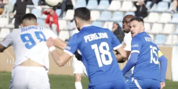 Tirana fundoset poshtë, bardheblutë munden nga Teuta me një gol në fund