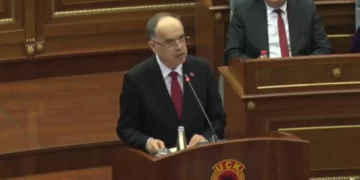 Presidenti Begaj në kuvendin e Kosovës: Historia nuk mund të rishkruhet, e vërteta është me UÇK