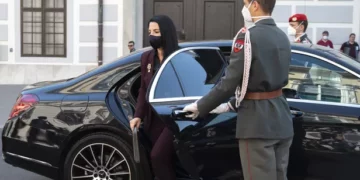 ‘Le Figaro’ për Ballukun: Pezullohet bashkëpunëtorja e ngushtë e Ramës, akuzohet për korrupsion në tendera