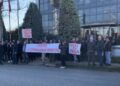 Prej 7 muajsh pa paga, punonjësit e “Bankers Petroleum” ngrihen në protestë: Askush nuk na jep zgjidhje