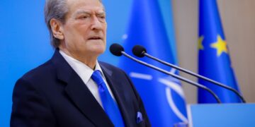“Ramës i nxorën kartonin e zi në Bruksel”, Berisha thirrje për pjesëmarrje masive në protestë: Do jetë uragani i shpresës