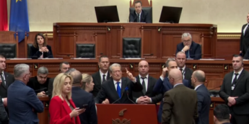 Berisha apel qytetarëve: 20 shkurti është dita juaj! Ky parlament është armik i egër i shqiptarëve