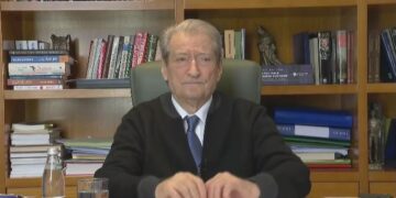 Berisha fton qytetarët: Ditën e martë, secili shpreh revoltën në kryengritjen paqësore!