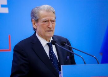 “Rama kishte përgatitur skenarin e gjakderdhjes”, Berisha: Katër protestues u qëlluan nga snajperët e Sokol Bizhgës