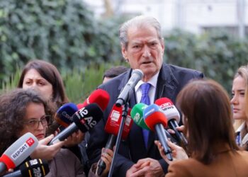 Berisha nga SPAK: Diktaturat nuk rrëzohen me votë, por me revoltë qytetare