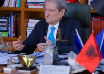 Berisha: E garantoj Ramën se sulmet ndaj selisë së PD do sjellin goditje asgjësuese për selitë e PS