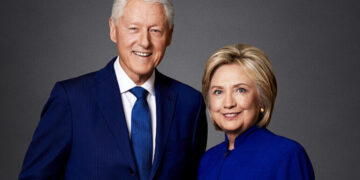 Hillary Clinton jep dëshmi për Epstein: Nuk e kam takuar! Pse nuk pyesni Trump?