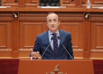 Rama “blen” ish deputetin demokrat Dashnor Sula dhe e emëron Kryeinspektor të Përgjithshëm