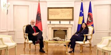18 vjetori i Pavarësisë së Kosovës, Edi Rama takohet në Prishtinë me presidenten Vjosa Osmani