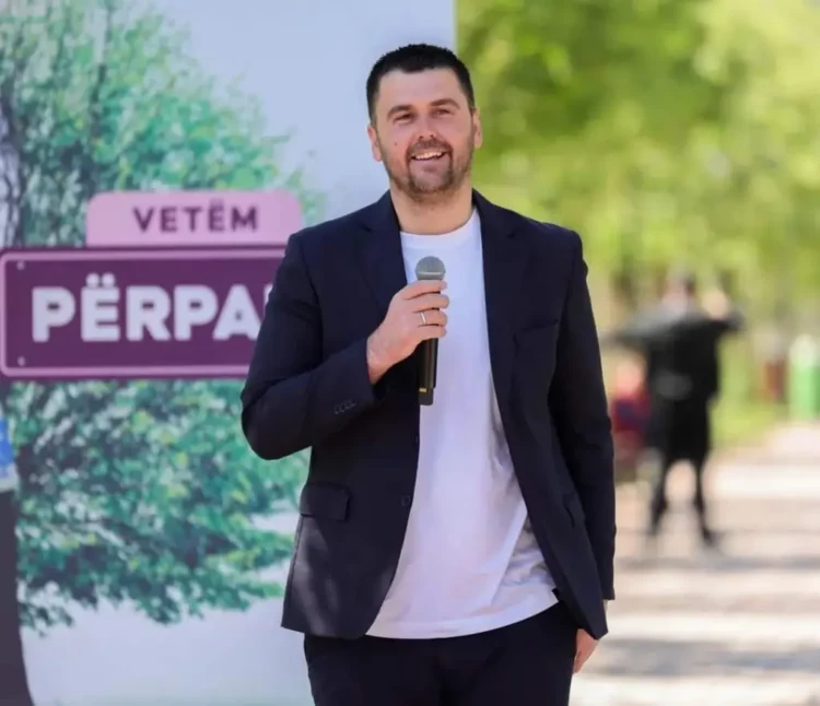 U dënua me 1 vit burg për korrupsion, arrestohet kryebashkiaku socialist Edison Memolla