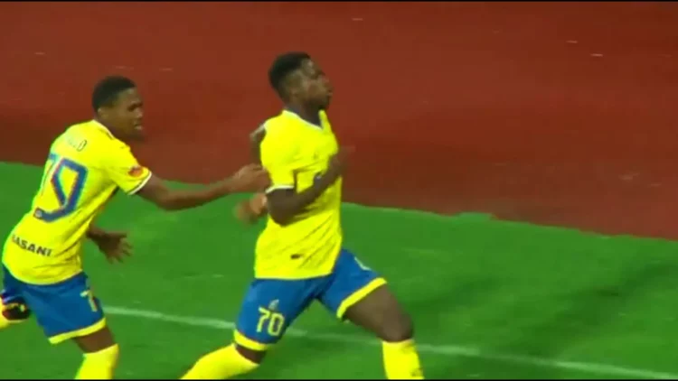 Elbasani rrit presionin ndaj Vllaznisë, mposht Teutën me përmbysje