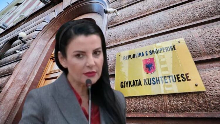 Kushtetuesja rrëzon Ramën, lë në fuqi pezullimin e Belinda Ballukut. Votohet 4 me 4, bie kërkesa e qeverisë