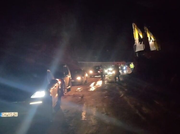 Rihapet rruga/ 8 orë bllokim në Librazhd–Qafë Thanë, për shkak të punimeve të firmës ANK