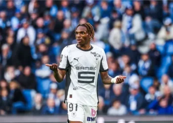 Liverpooli mposht Chelsean, siguron shërbimet e Jeremy Jacquet