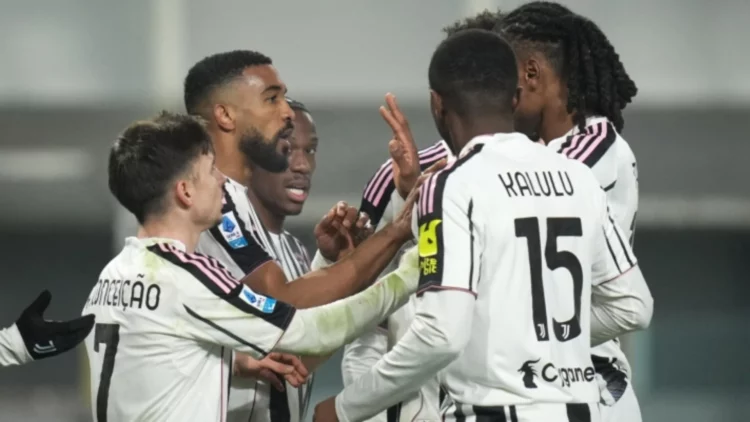 Juventus nuk gabon me Parmën, presion për Napolin dhe Milanin