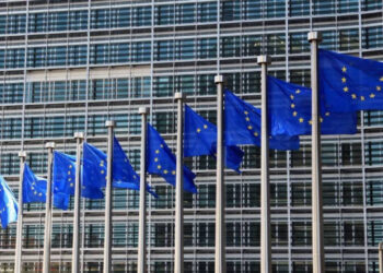 Çfarë po ndodh? Policia belge bastis zyrat e Komisionit Europian