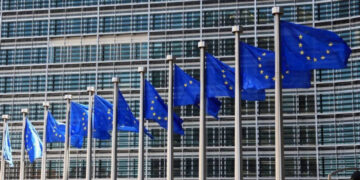 Çfarë po ndodh? Policia belge bastis zyrat e Komisionit Europian