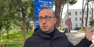 “Llumi deri në qafë!”/ Denoncimi i Korreshit për spitalin e Lushnjës: Nuk ka asnjë pajisje që funksionon