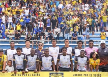 Denoncimi i gazetarit: 3.5 milionë euro, klubi i futbollit në Ekuador financohet nga mafia shqiptare