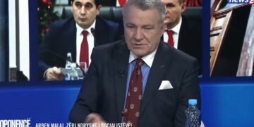 “E tmerrshme që pensionisti në Vlorë të marrë Portin 60 mln dollarë”, Arben Malaj: Investitorët strategjikë po cenojnë pronat e qytetarëve