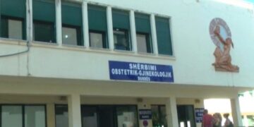 Prokuroria nis hetimet për rastin e foshnjës që ndërrroi jetë në maternitet