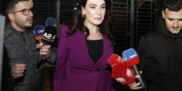 Mirlinda Karçanaj dhe Hava Delibashi nesër në Apel, kërkojnë heqjen e arrestit