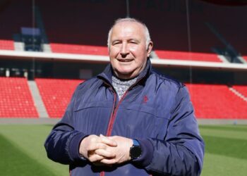 “Legjendat Flasin”/ Rrëfimi i veçantë i portierit shqiptar: Erdha Perlat dhe Partizani më bëri Mustë! Fanella e Kombëtares, emocion i veçantë