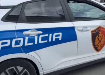 I dehur në timon, arrestohet polici në Elbasan